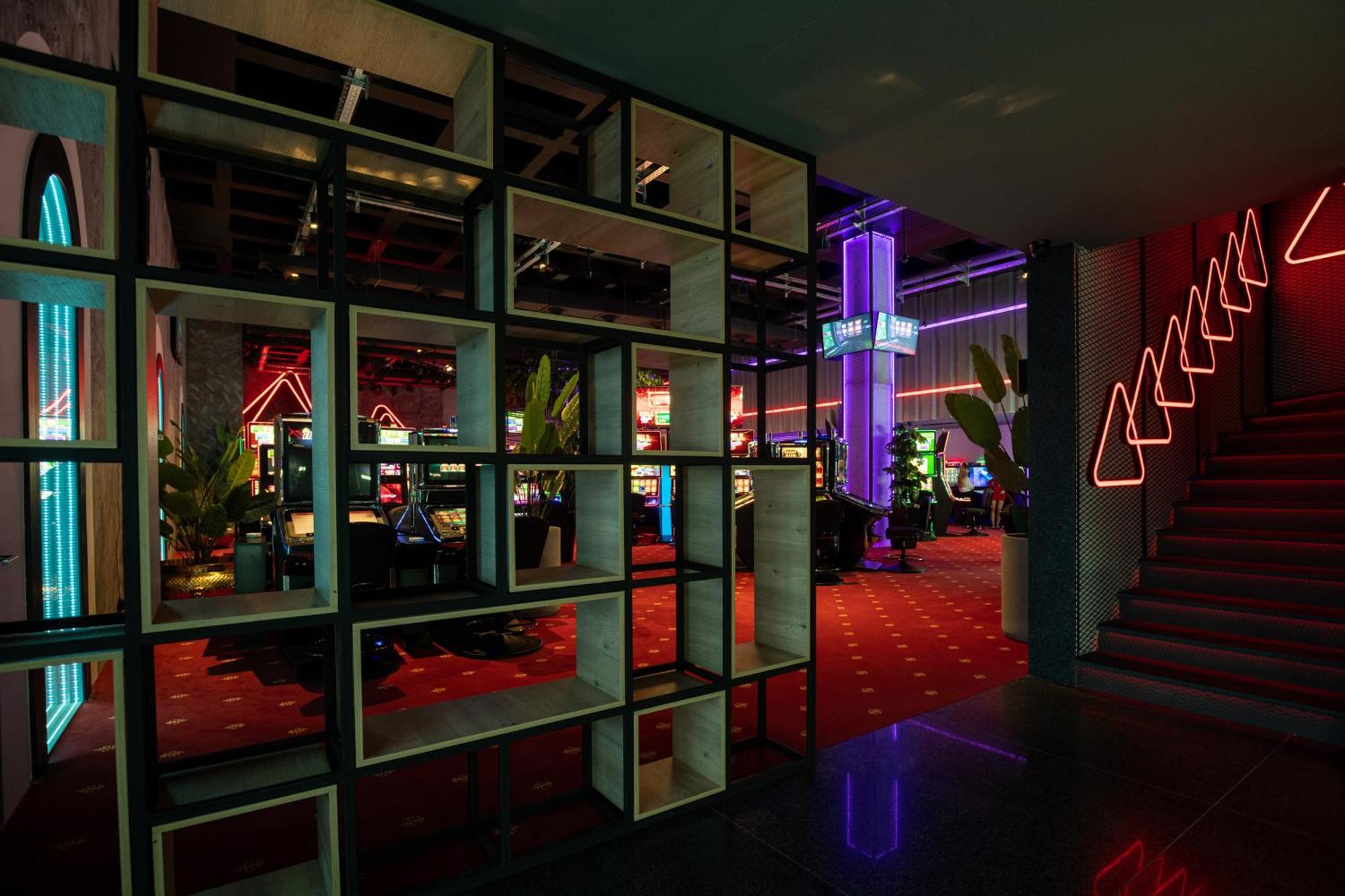 Bet25 Hotel Batumi Exterior photo